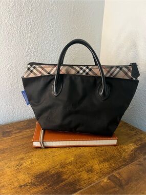 Burberry Nova Check bag